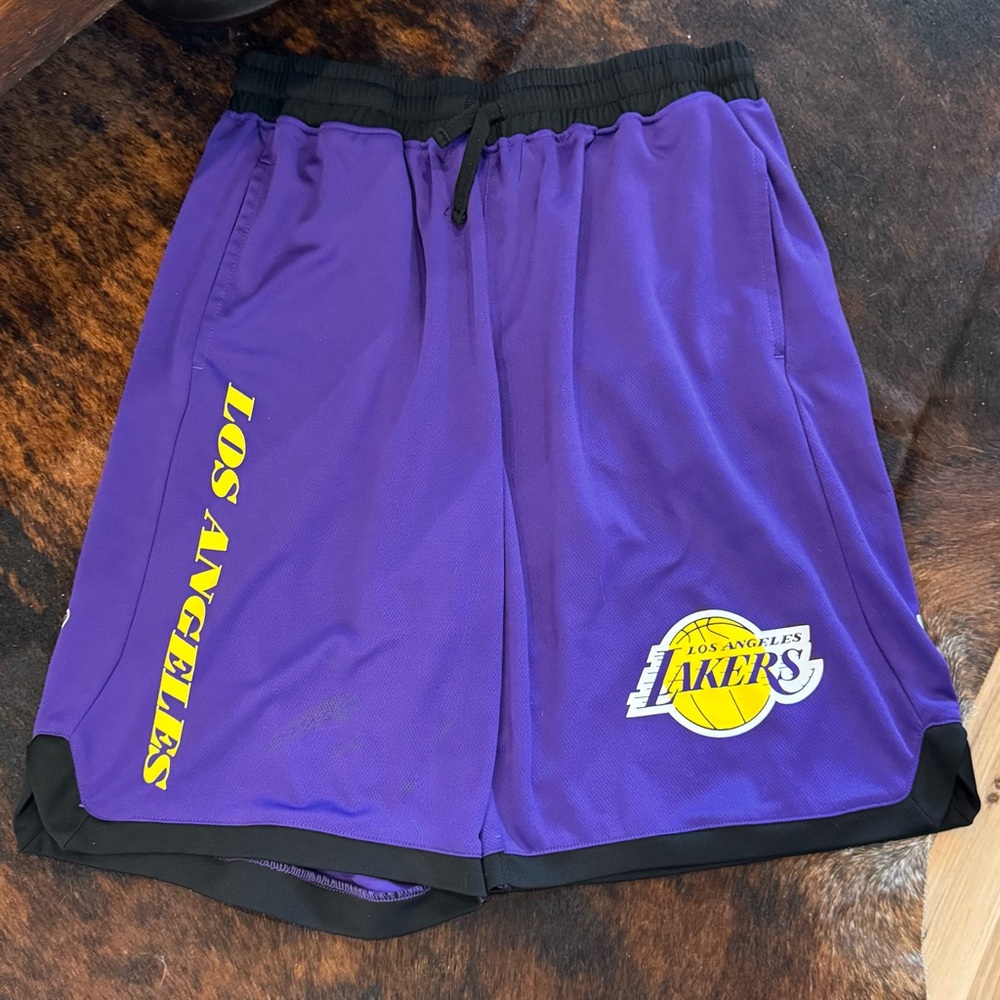 LA Lakers Basketball Shorts LeBron James #6 Los Angeles NBA Size Large - Picture 2 of 13